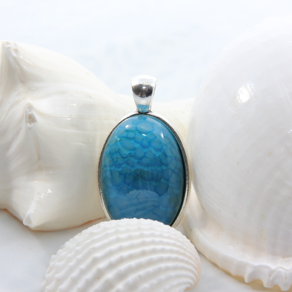 Sky Blue Dragon Vein Agate Pendant